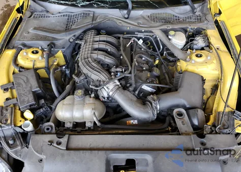 2015 Ford Mustang z USA, uszkodzony, nr VIN 1FATP8EM6F5359275